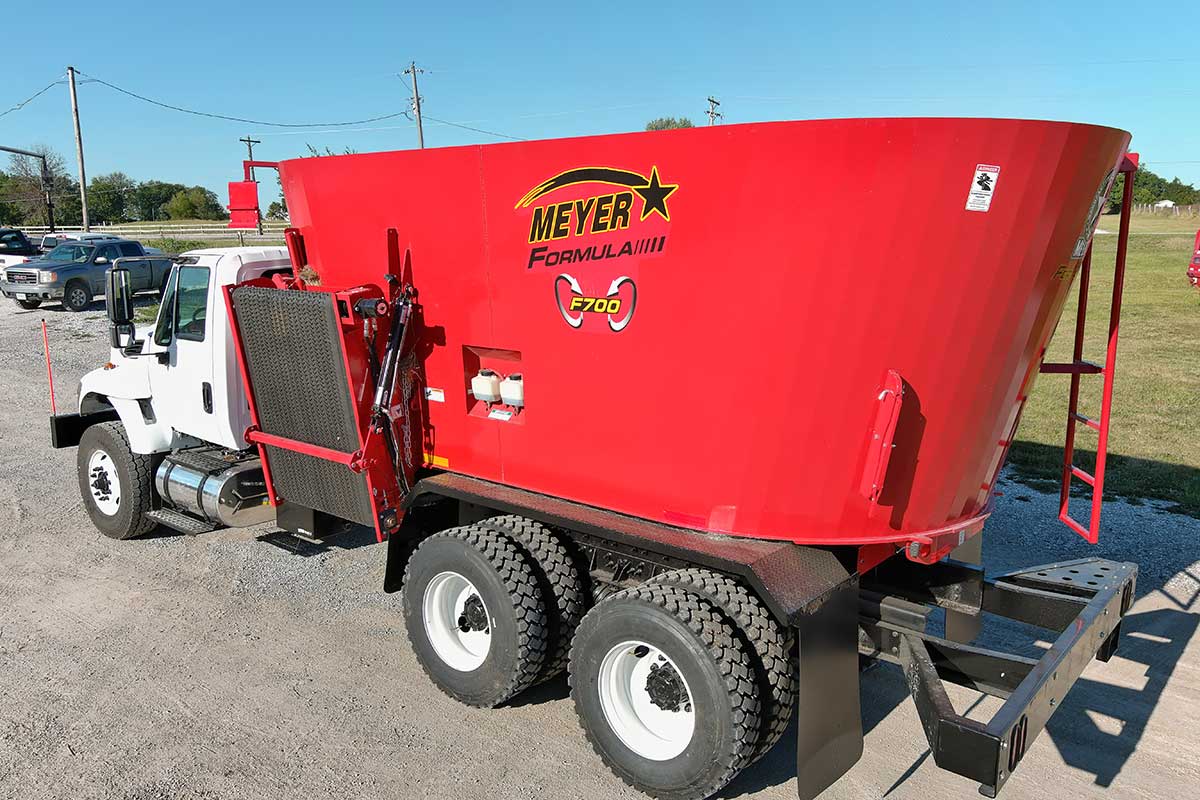 Meyer Formula F700 Mixer
