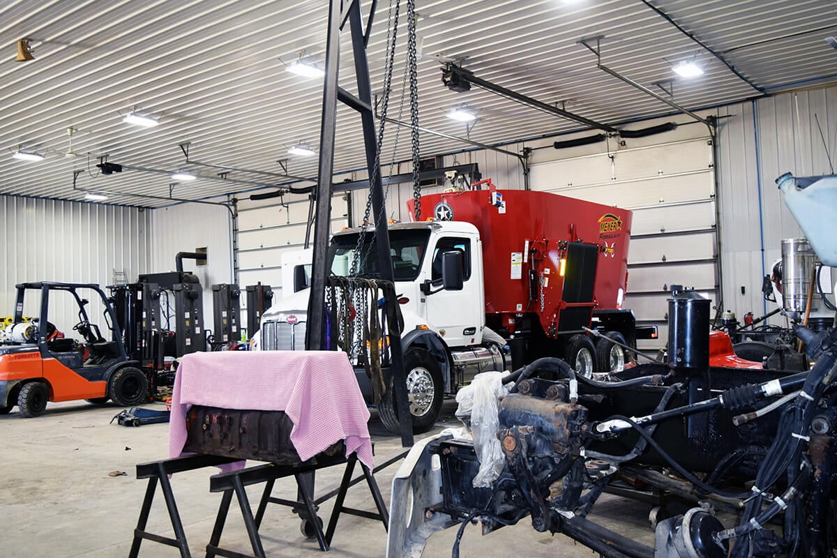Installing a Meyer Mixer Bed on Peterbilt Truck Chassis
